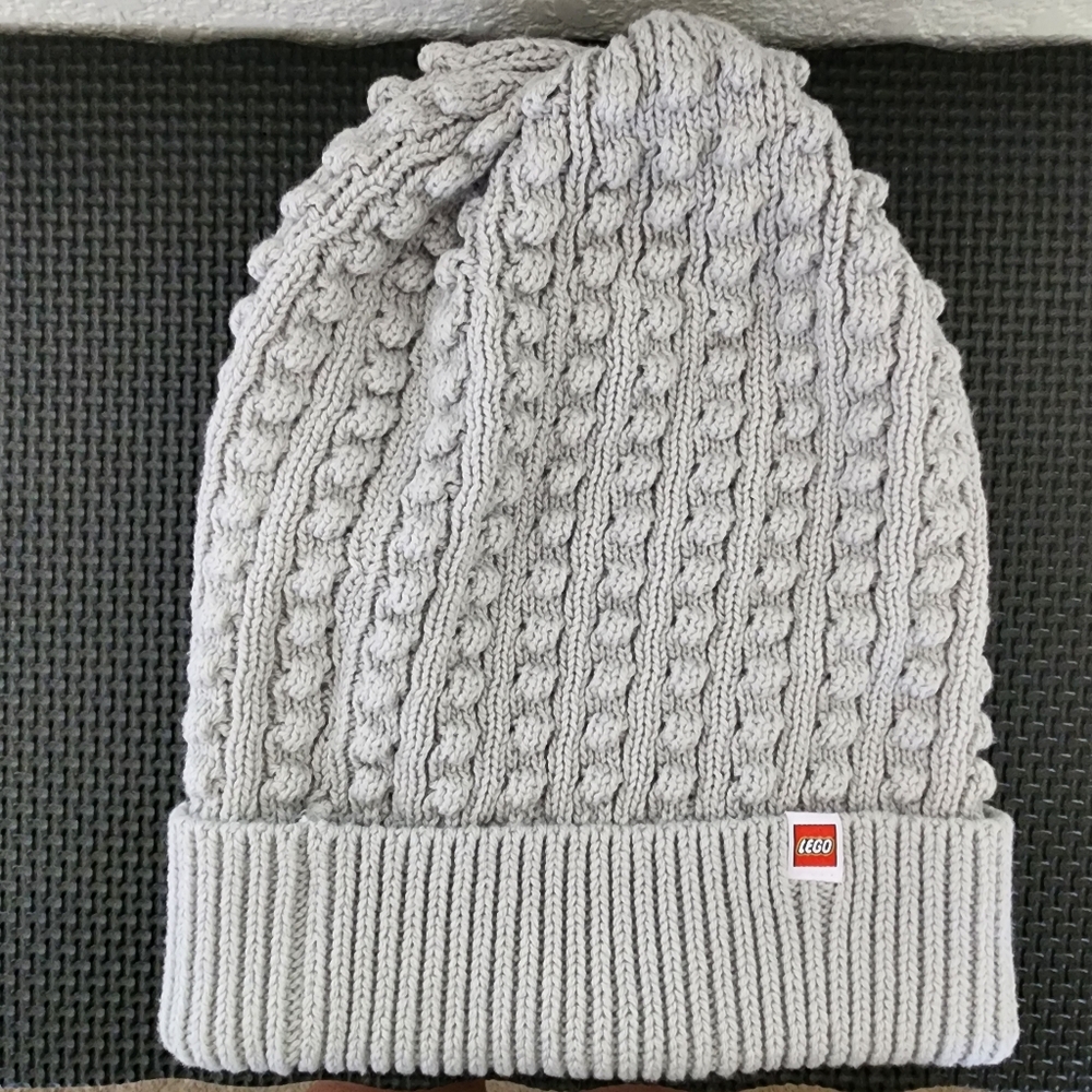 LEGO Gray Knit Beanie Hat with Iconic Logo Patch - Unisex - Picture 2 of 5